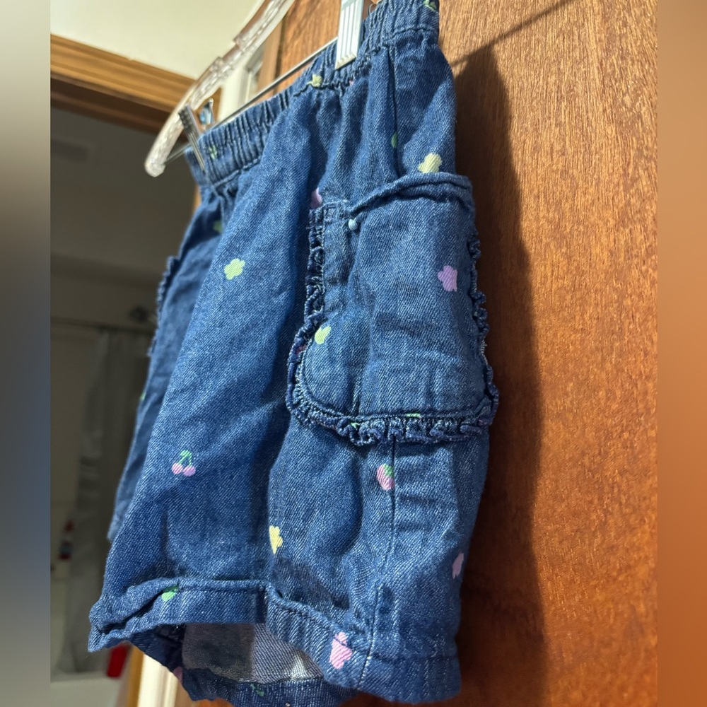 Girl's Granimals Spring Pattern Denim Shorts - Picture 3 of 4
